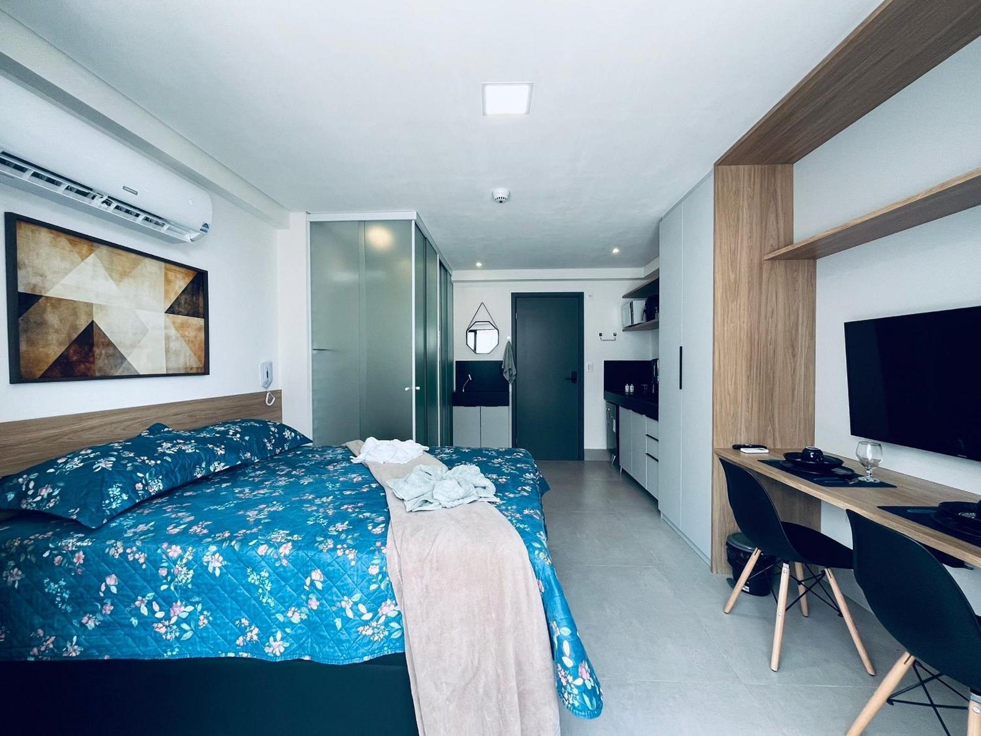 Com Varanda No Bessa. Gbs 503. Apartamento João Pessoa